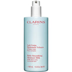Flacon pompe Clarins Lait Corps Hydratant Velours 400 ml sur fond clair.